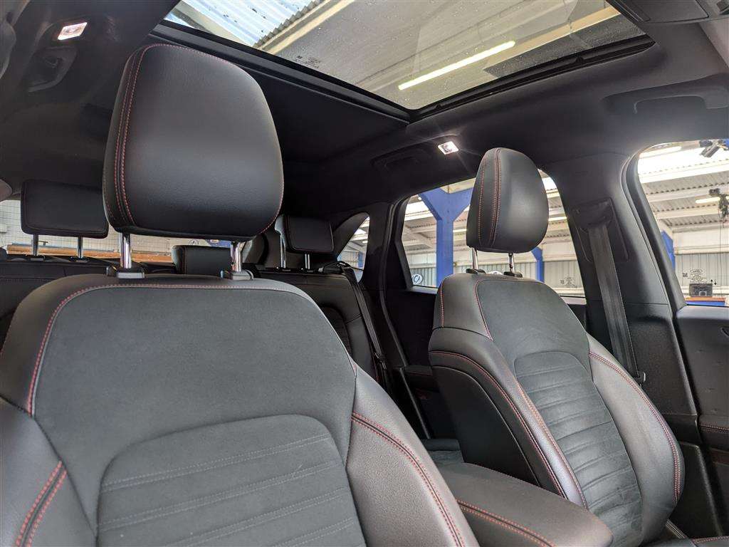 <p>2020 FORD KUGA ST-LINE X FIRST EDIT</p>