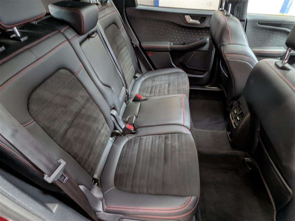 <p>2020 FORD KUGA ST-LINE X FIRST EDIT</p>