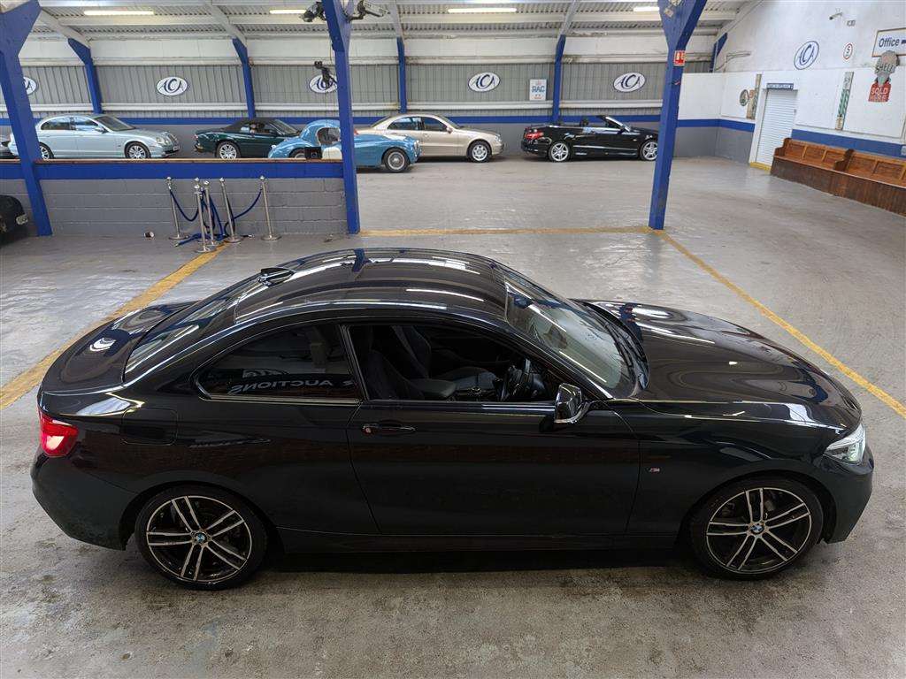 <p>2018 BMW 218I M SPORT</p>