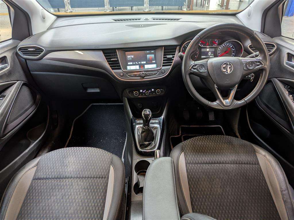 <p>2019 VAUXHALL CROSSLAND X ELITE</p>