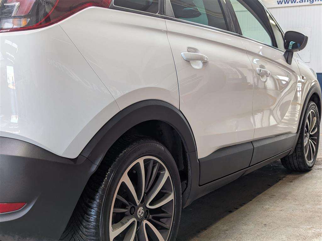 <p>2019 VAUXHALL CROSSLAND X ELITE</p>