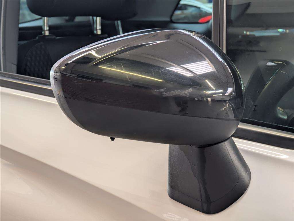 <p>2019 VAUXHALL CROSSLAND X ELITE</p>
