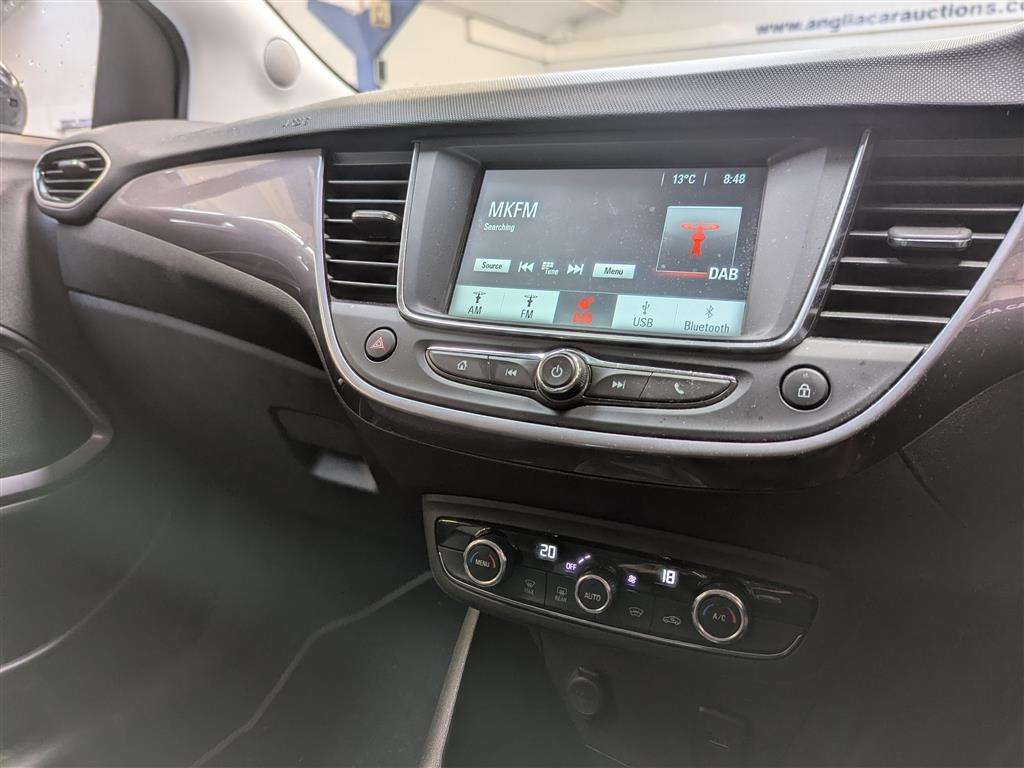 <p>2019 VAUXHALL CROSSLAND X ELITE</p>
