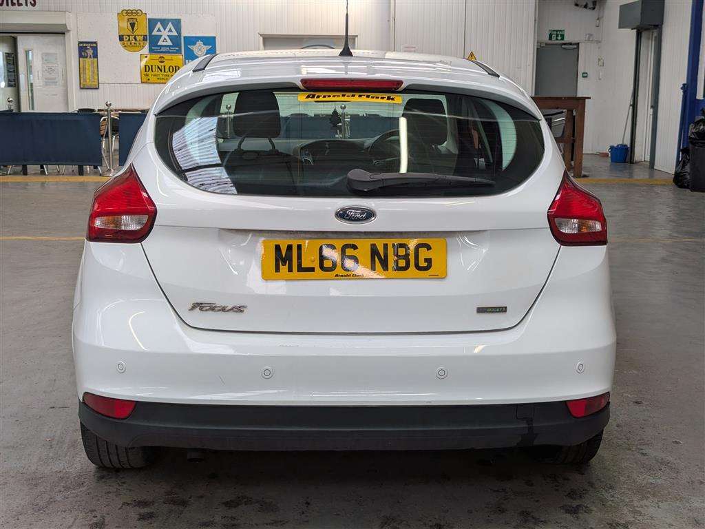 <p>2016 FORD FOCUS TITANIUM</p>