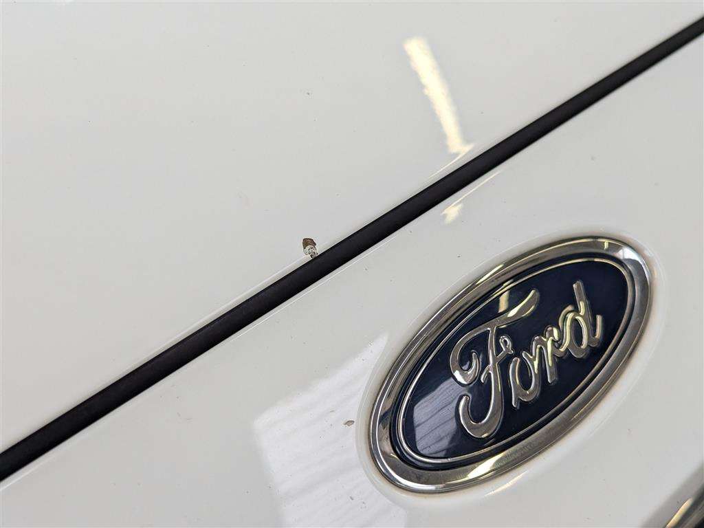 <p>2016 FORD FOCUS TITANIUM</p>