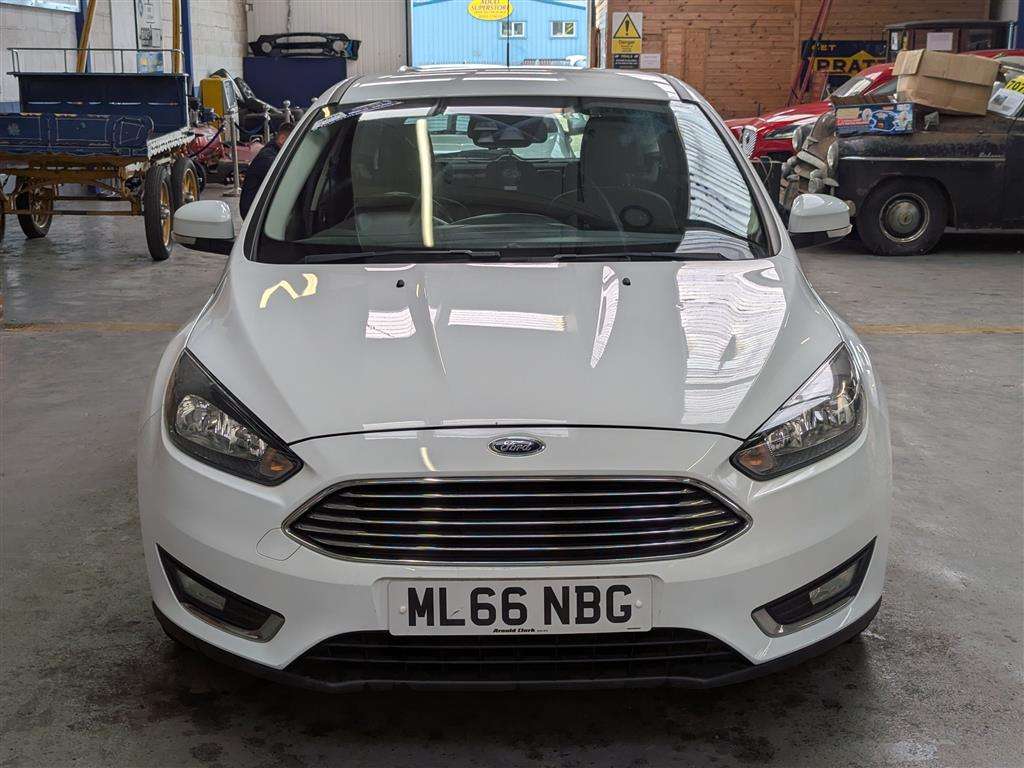 <p>2016 FORD FOCUS TITANIUM</p>