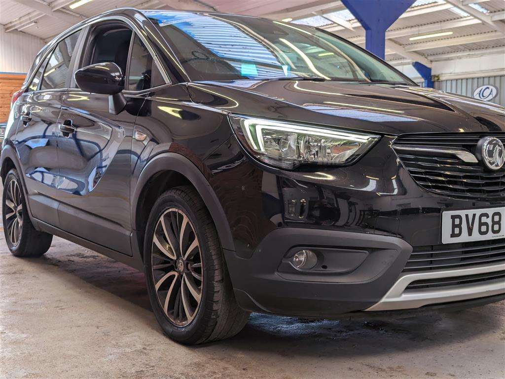 <p>2018 VAUXHALL CROSSLAND X ELITE</p>