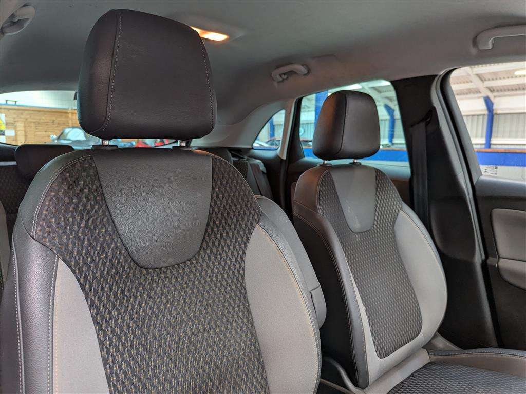 <p>2018 VAUXHALL CROSSLAND X ELITE</p>