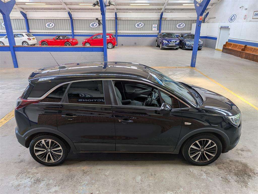<p>2018 VAUXHALL CROSSLAND X ELITE</p>