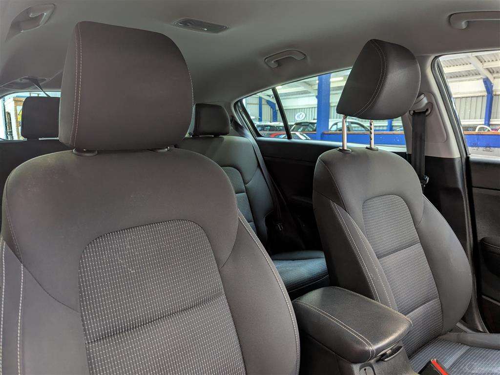 <p>2017 KIA SPORTAGE 2 ISG</p>