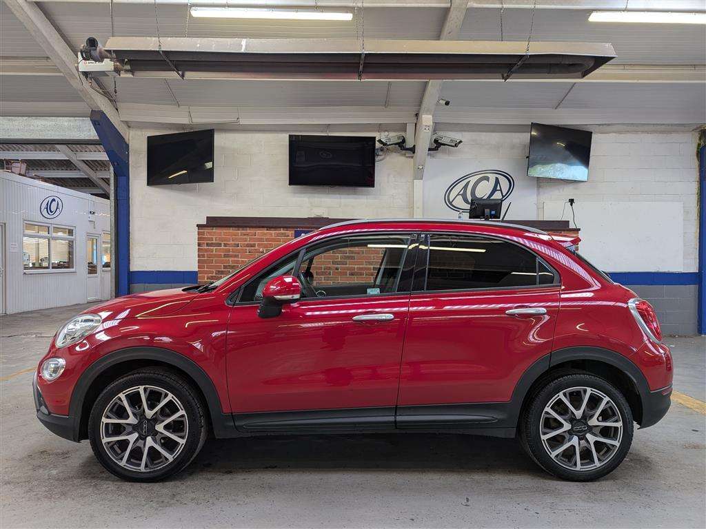 <p>2016 FIAT 500X CROSS + MULTIJET</p>