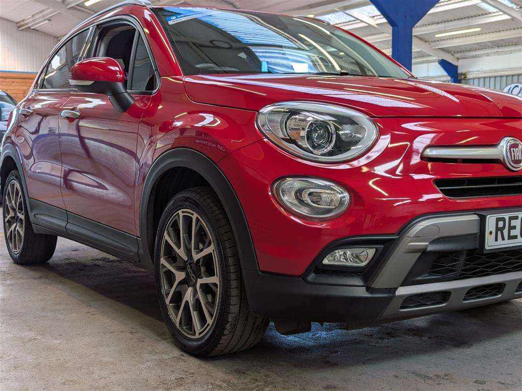 <p>2016 FIAT 500X CROSS + MULTIJET</p>