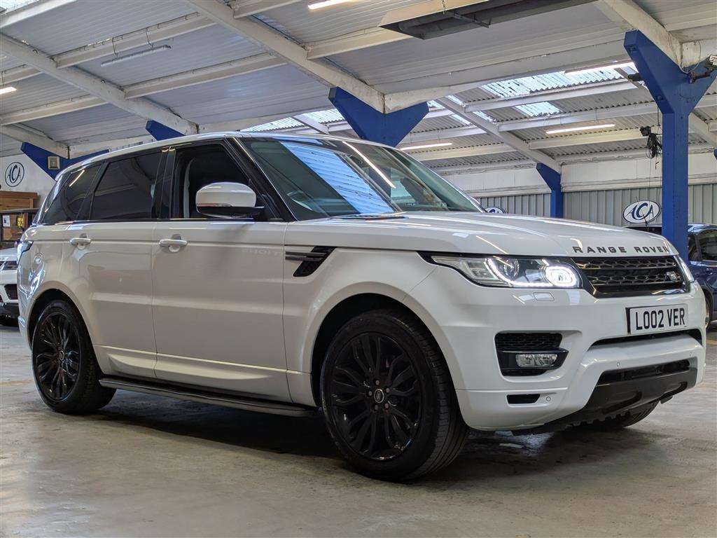 <p>2014 LAND ROVER RANGE ROVER SPORT SE TDV6</p>