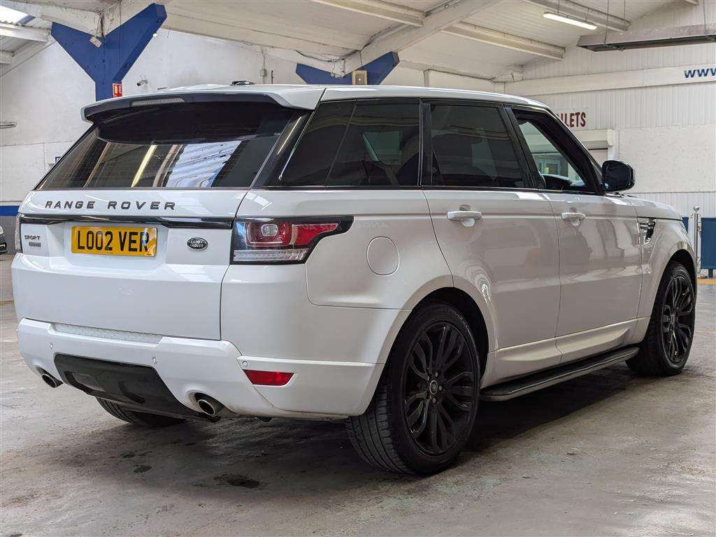 <p>2014 LAND ROVER RANGE ROVER SPORT SE TDV6</p>
