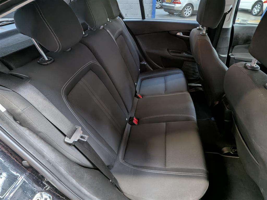 <p>2016 FIAT TIPO EASY + MULITJET</p>