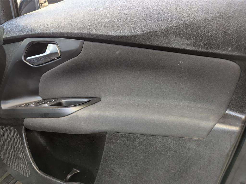 <p>2016 FIAT TIPO EASY + MULITJET</p>