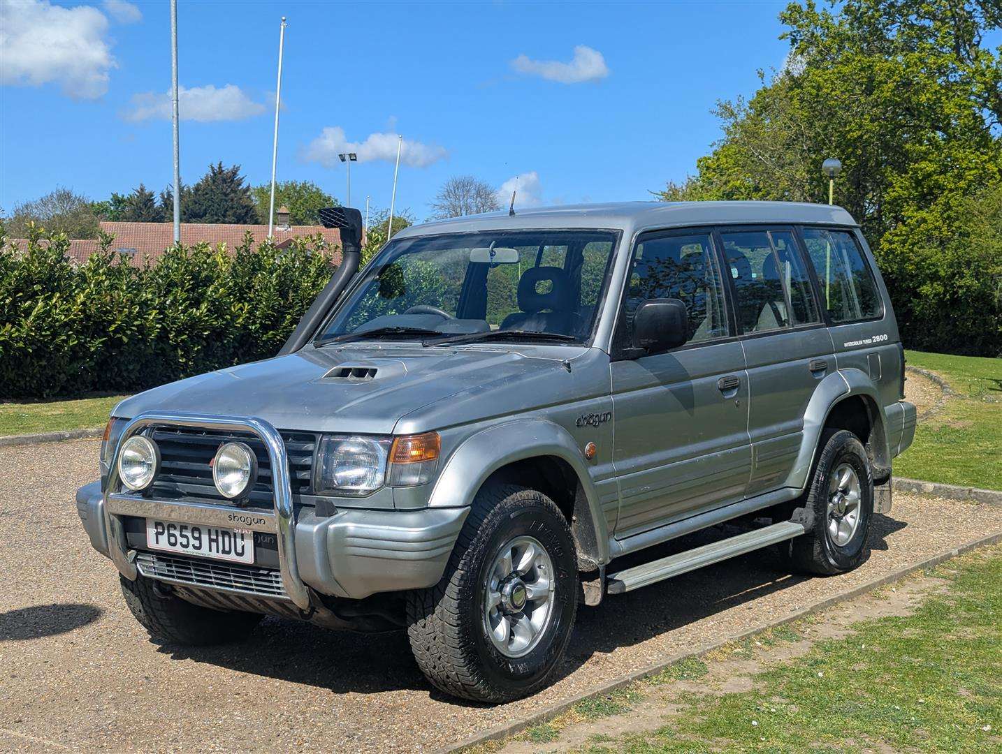 <p>1996 MITSUBISHI SHOGUN GLS LWB AUTO</p>