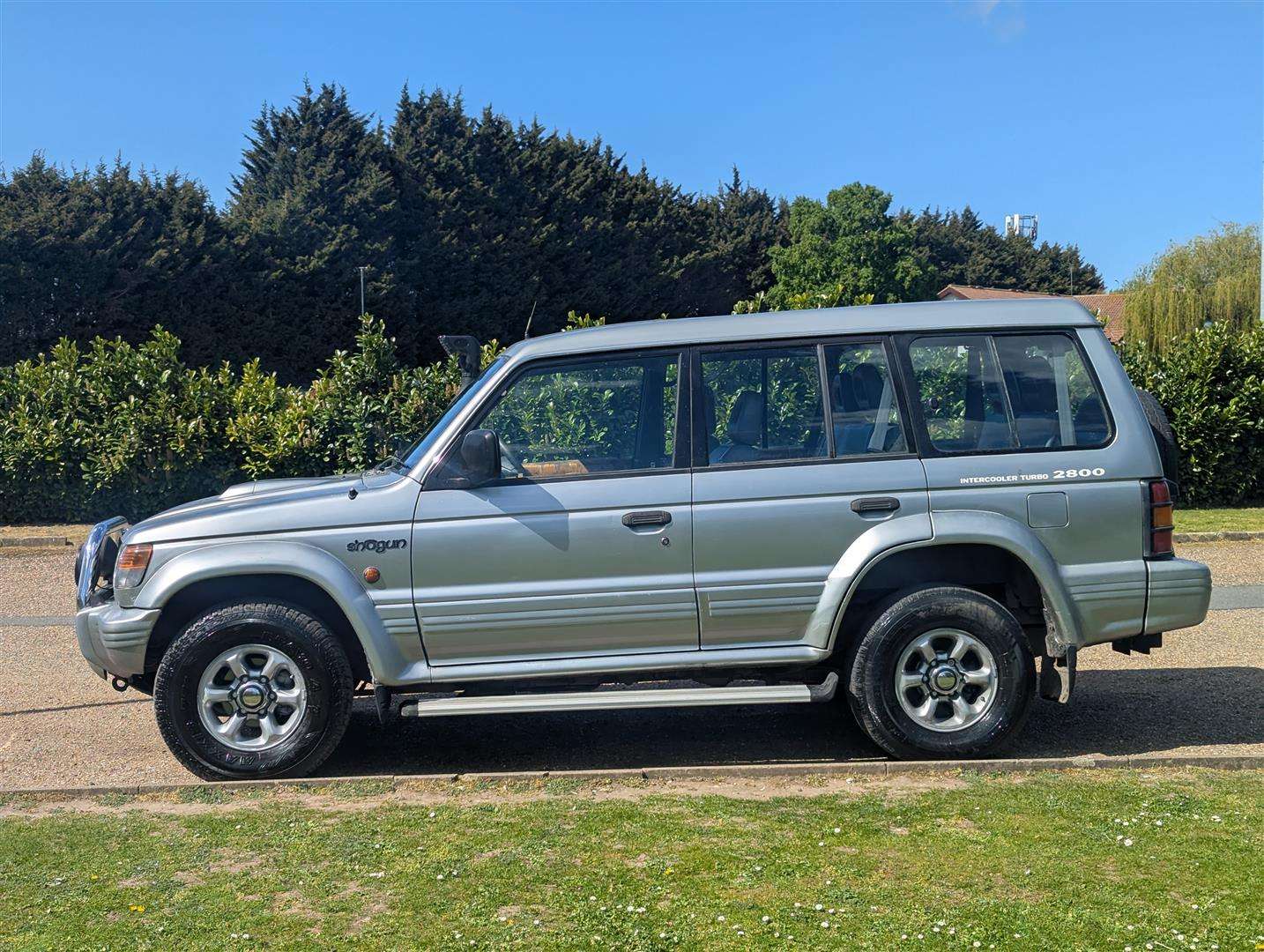 <p>1996 MITSUBISHI SHOGUN GLS LWB AUTO</p>
