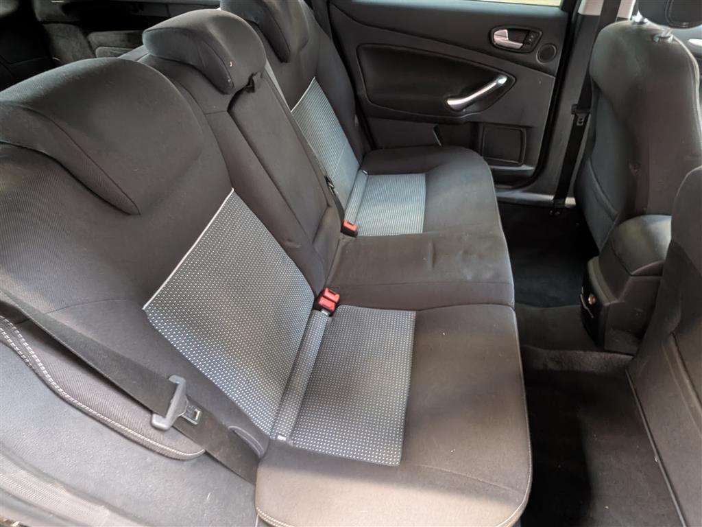 <p>2010 FORD MONDEO ZETEC TDCI 125</p>