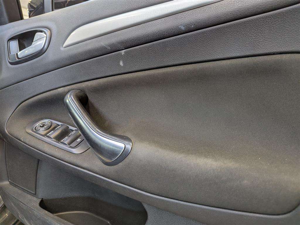 <p>2010 FORD MONDEO ZETEC TDCI 125</p>