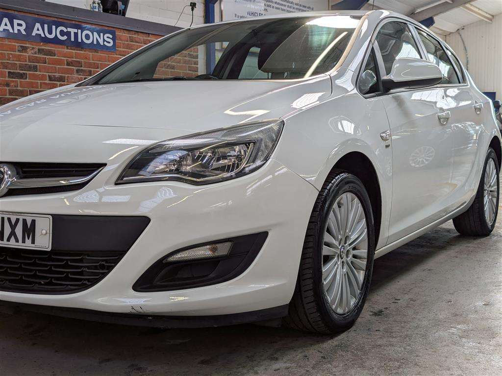 <p>2013 VAUXHALL ASTRA ENERGY</p>