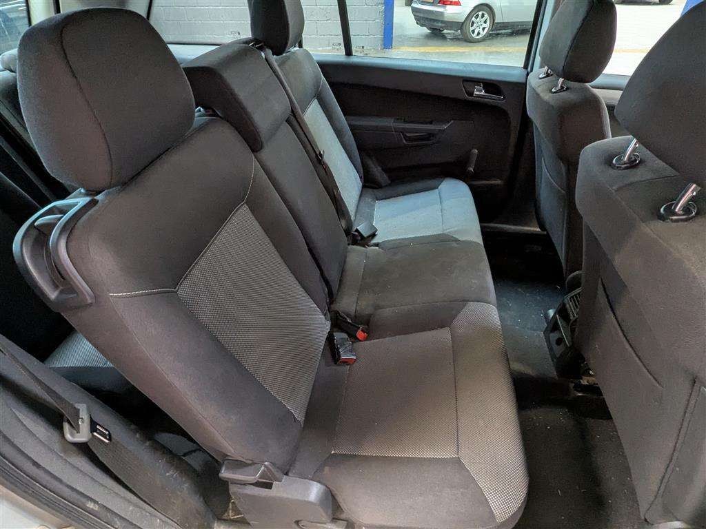 <p>2011 VAUXHALL ZAFIRA ENERGY</p>