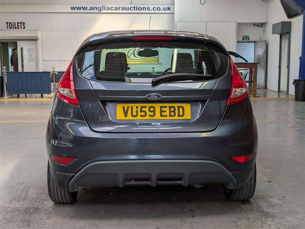 <p>2009 FORD FIESTA TITANIUM 68 TDCI</p>