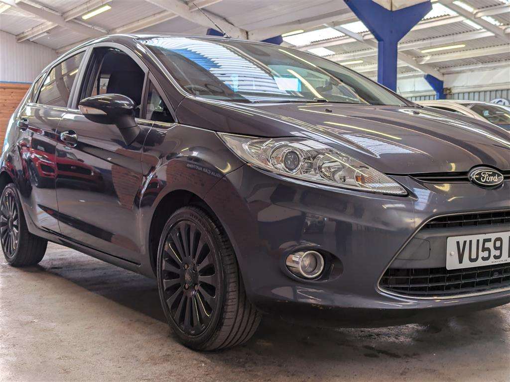 <p>2009 FORD FIESTA TITANIUM 68 TDCI</p>
