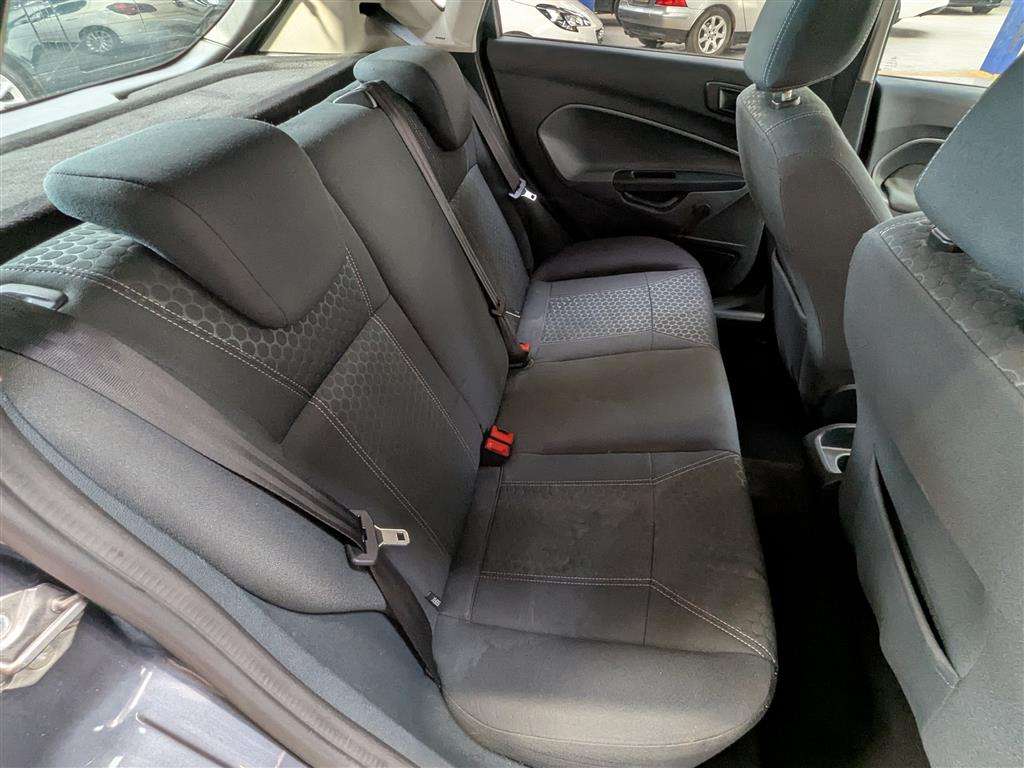 <p>2009 FORD FIESTA TITANIUM 68 TDCI</p>