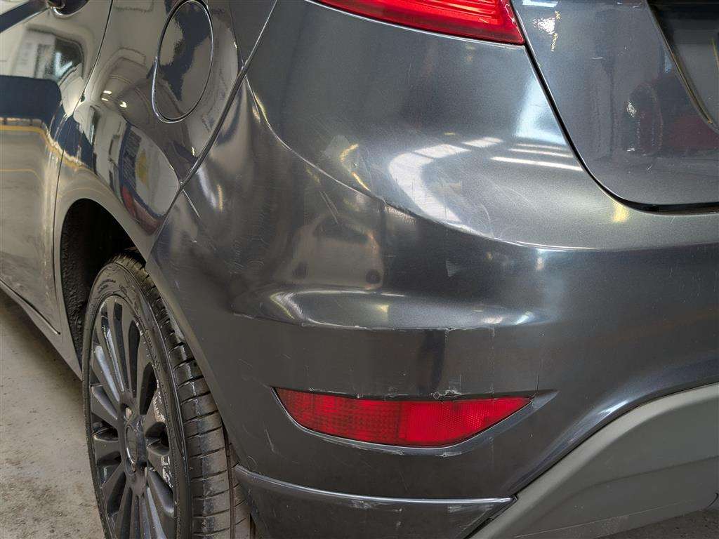 <p>2009 FORD FIESTA TITANIUM 68 TDCI</p>