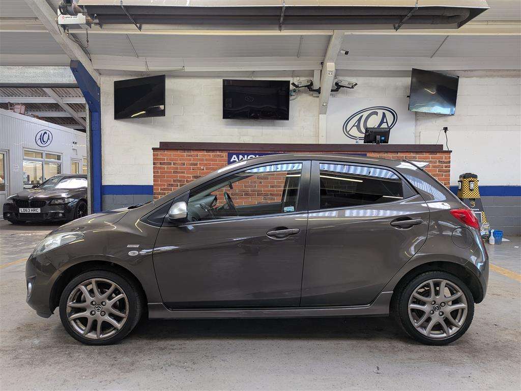 <p>2014 MAZDA 2 SPORT VENTURE EDITION</p>