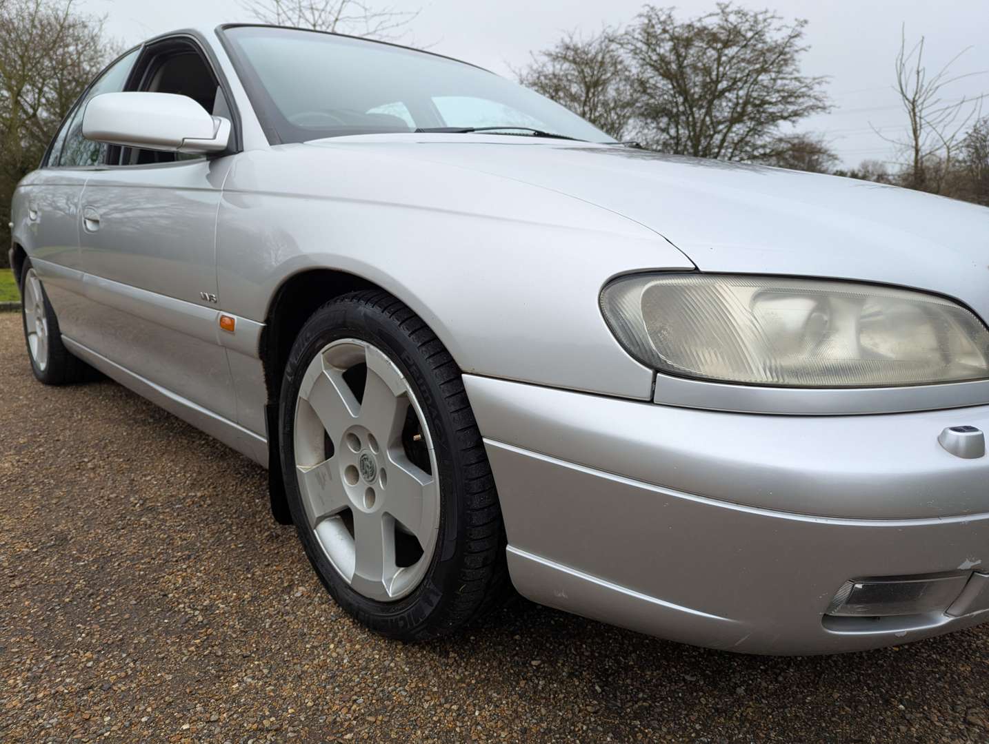 <p>2000 VAUXHALL OMEGA MV6 AUTO</p>