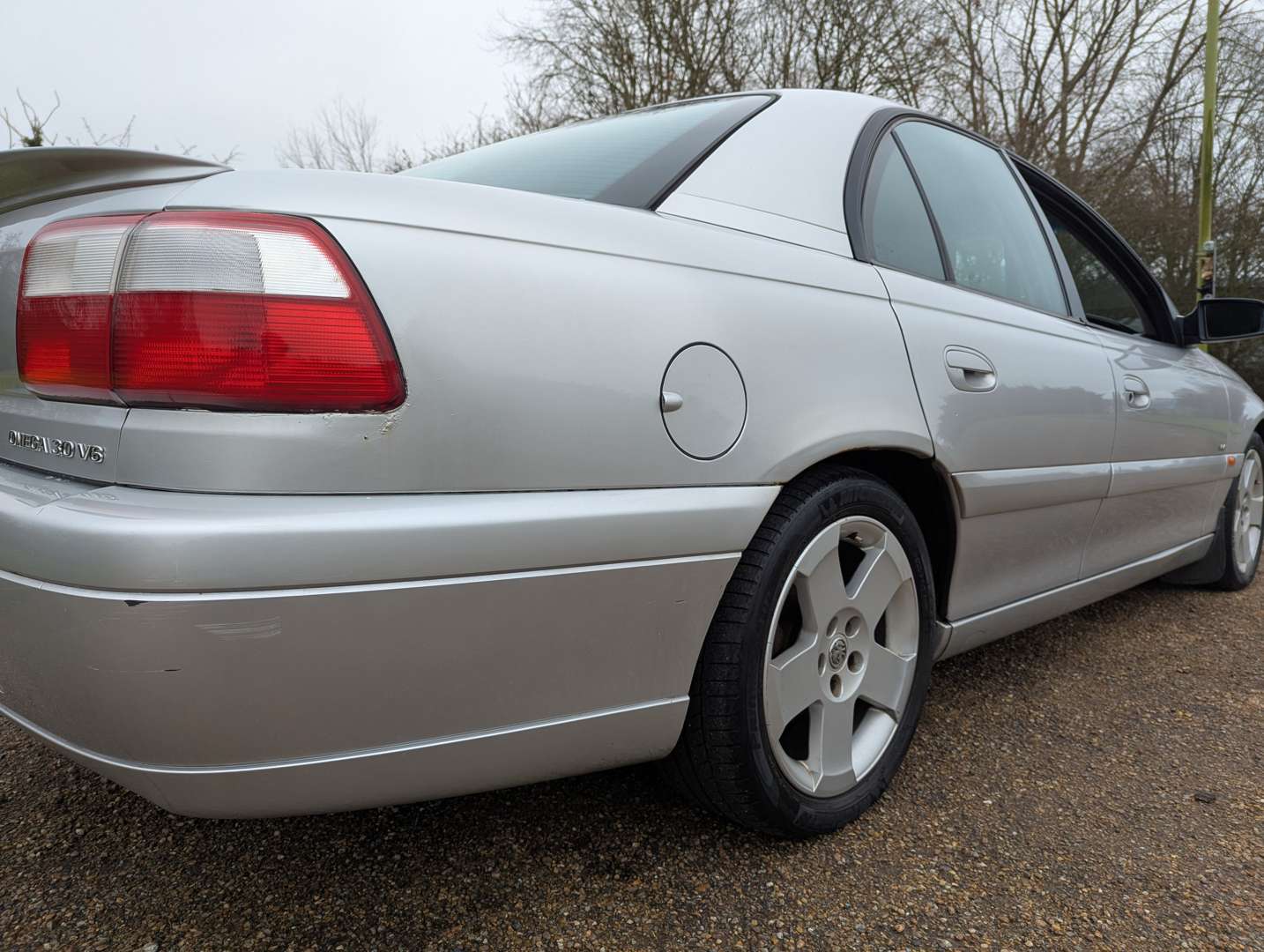 <p>2000 VAUXHALL OMEGA MV6 AUTO</p>