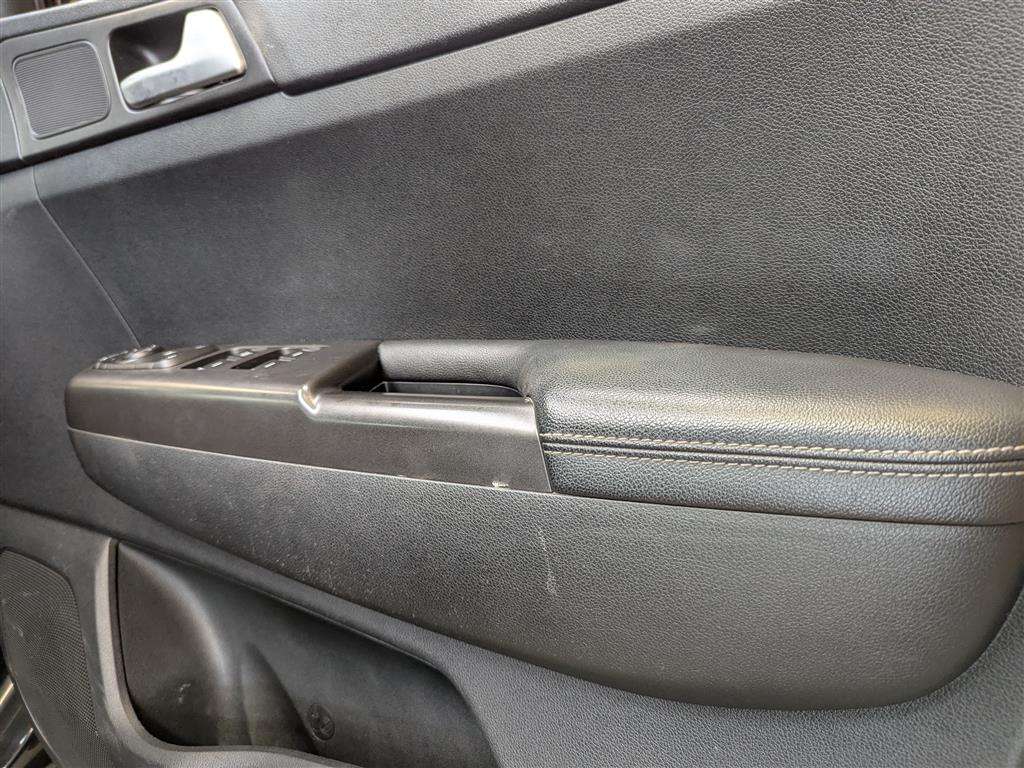 <p>2016 KIA SPORTAGE 2 ISG</p>