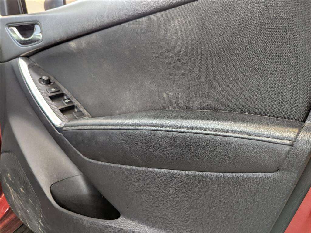 <p>2014 MAZDA CX-5&nbsp;</p>