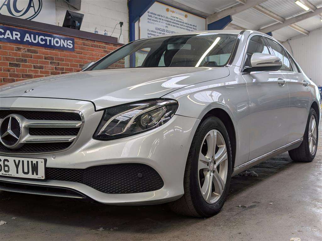 <p>2016 MERCEDES-BENZ E 220 D SE AUTO</p>