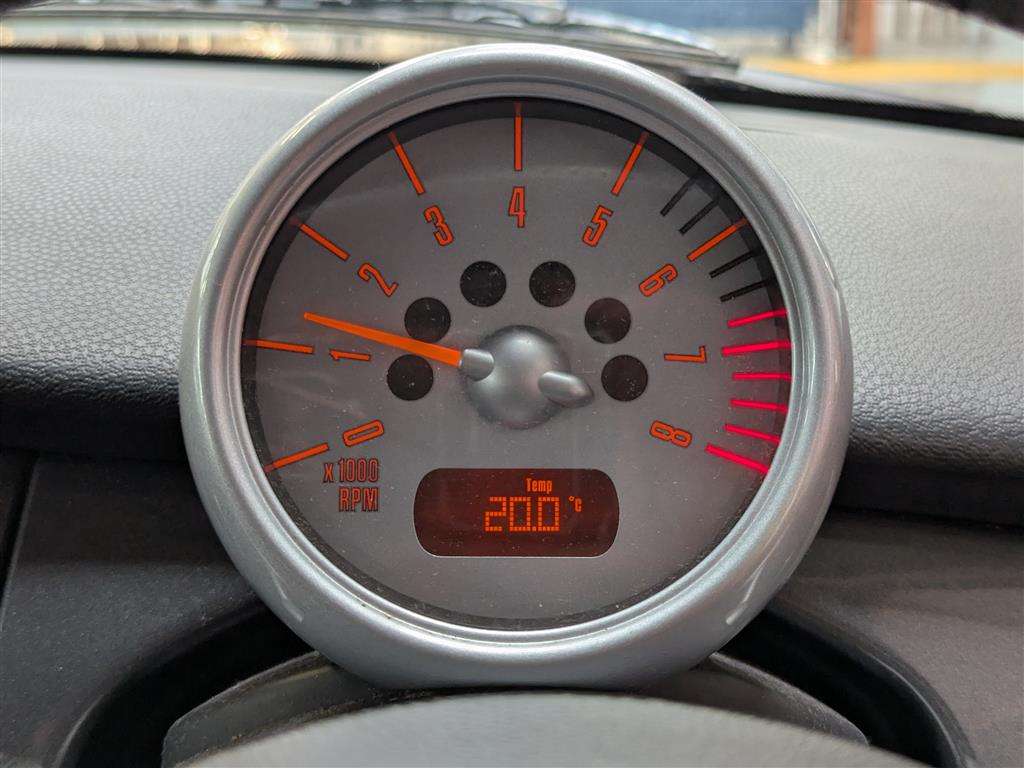 <p>2005 MINI MINI ONE</p>