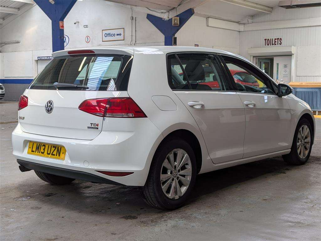 <p>2013 VOLKSWAGEN GOLF SE BLUEMOTION TECH T</p>