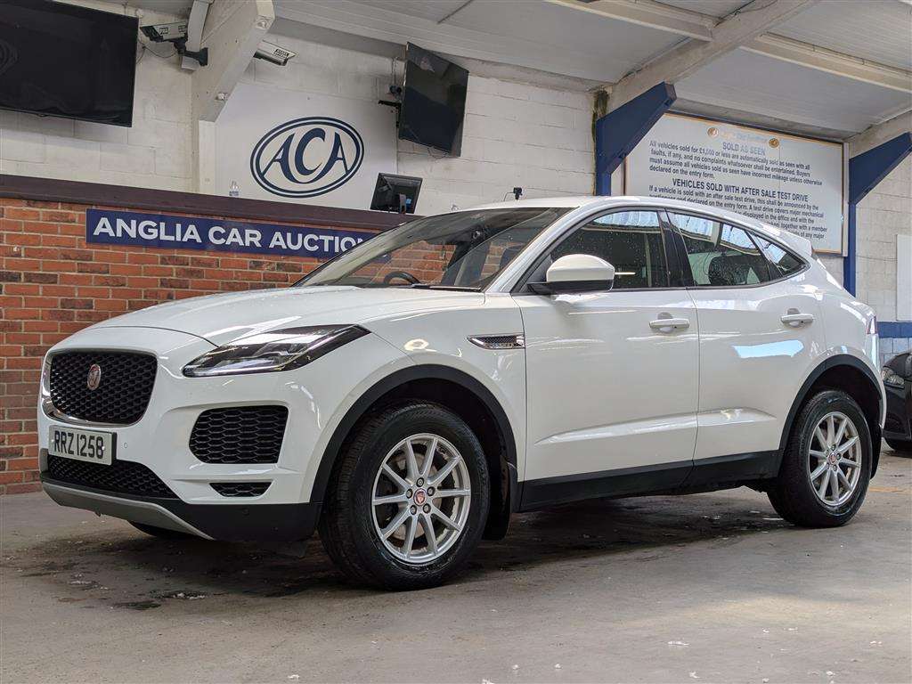 <p>2018 JAGUAR E-PACE D AWD AUTO</p>