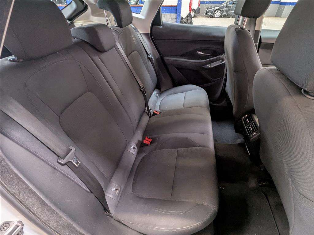 <p>2018 JAGUAR E-PACE D AWD AUTO</p>