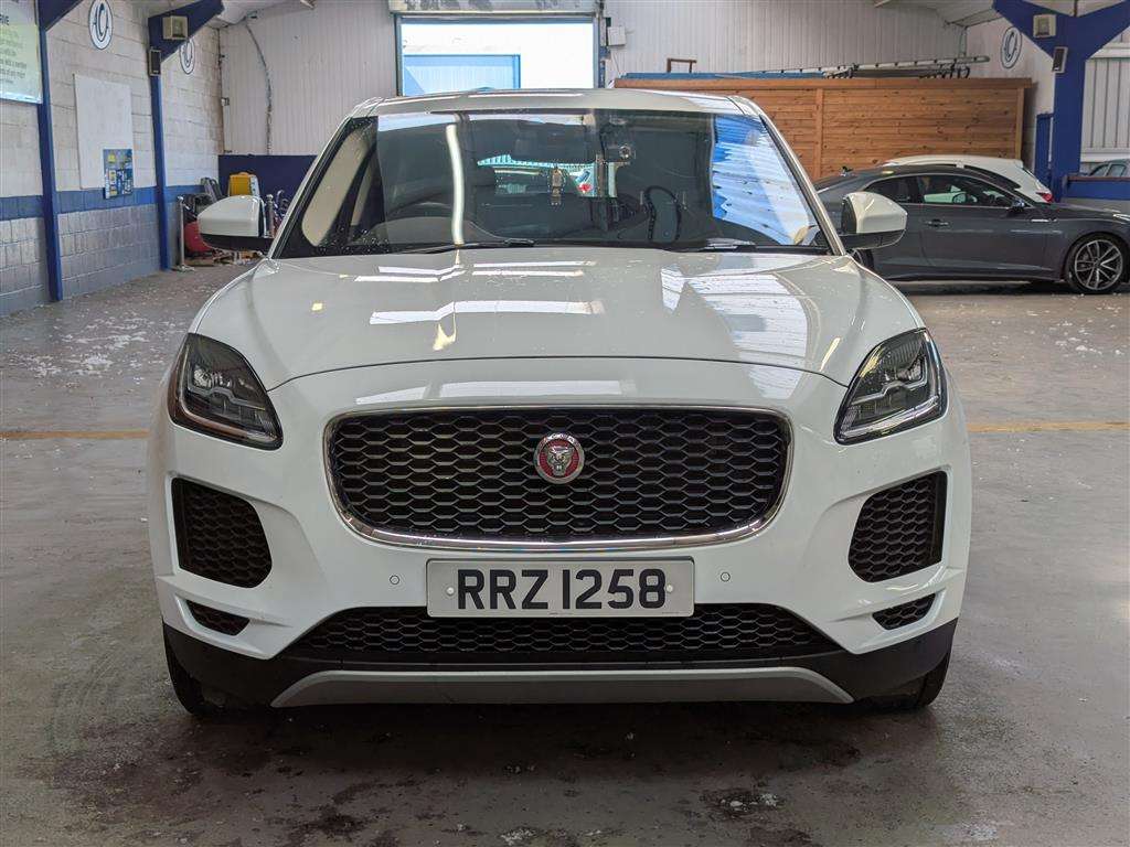 <p>2018 JAGUAR E-PACE D AWD AUTO</p>