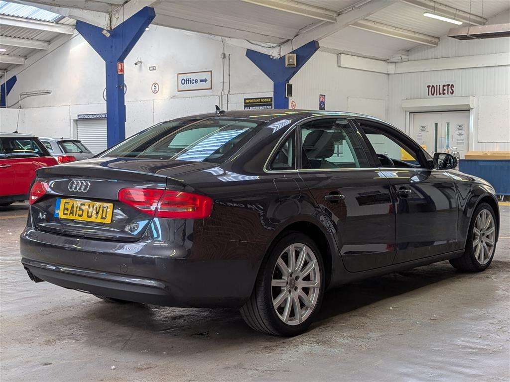 <p>2015 AUDI A4 SE TECHNIK TDI CVT</p>