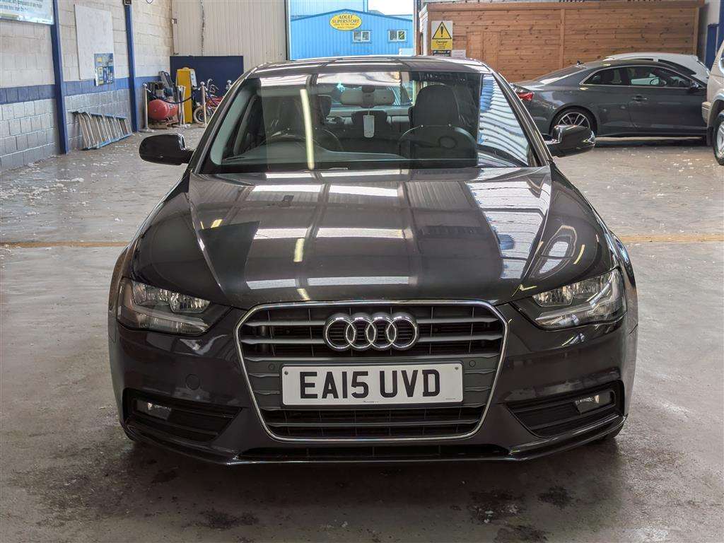 <p>2015 AUDI A4 SE TECHNIK TDI CVT</p>