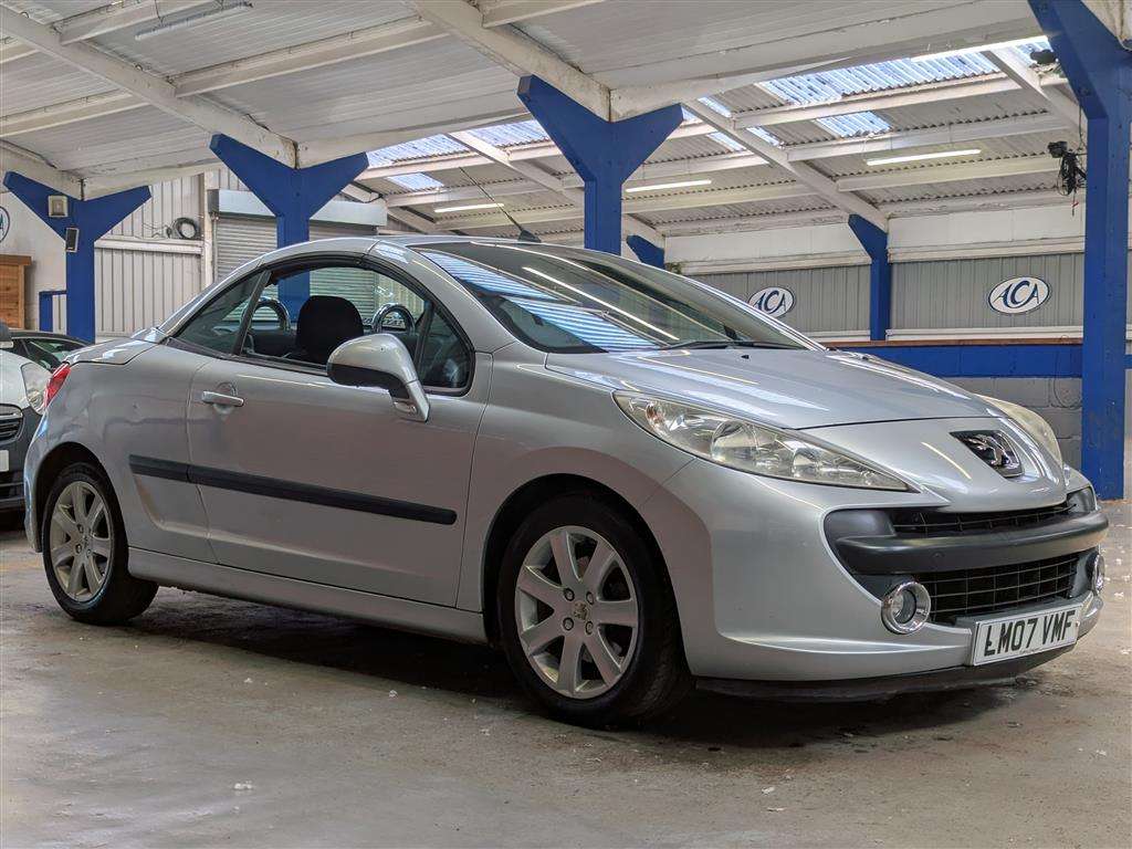 <p>2007 PEUGEOT 207 SPORT CC AUTO</p>