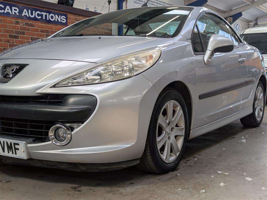 <p>2007 PEUGEOT 207 SPORT CC AUTO</p>