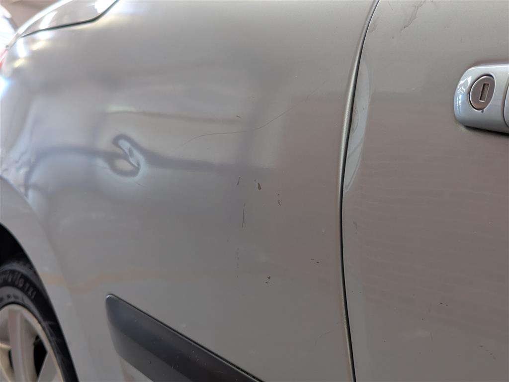 <p>2007 PEUGEOT 207 SPORT CC AUTO</p>