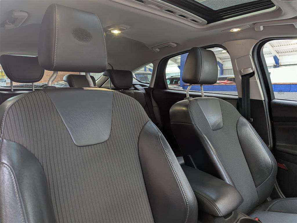 <p>2014 FORD FOCUS TITANIUM X TDCI</p>