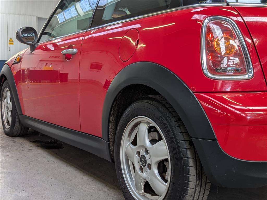 <p>2008 MINI ONE</p>