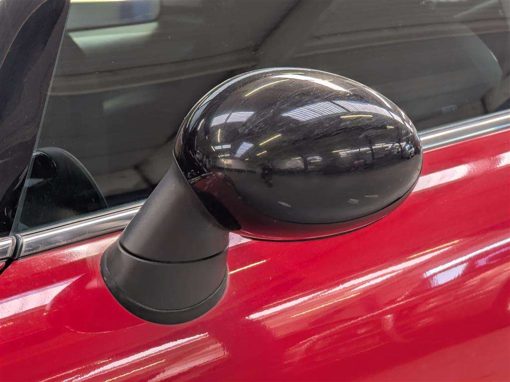 <p>2008 MINI ONE</p>