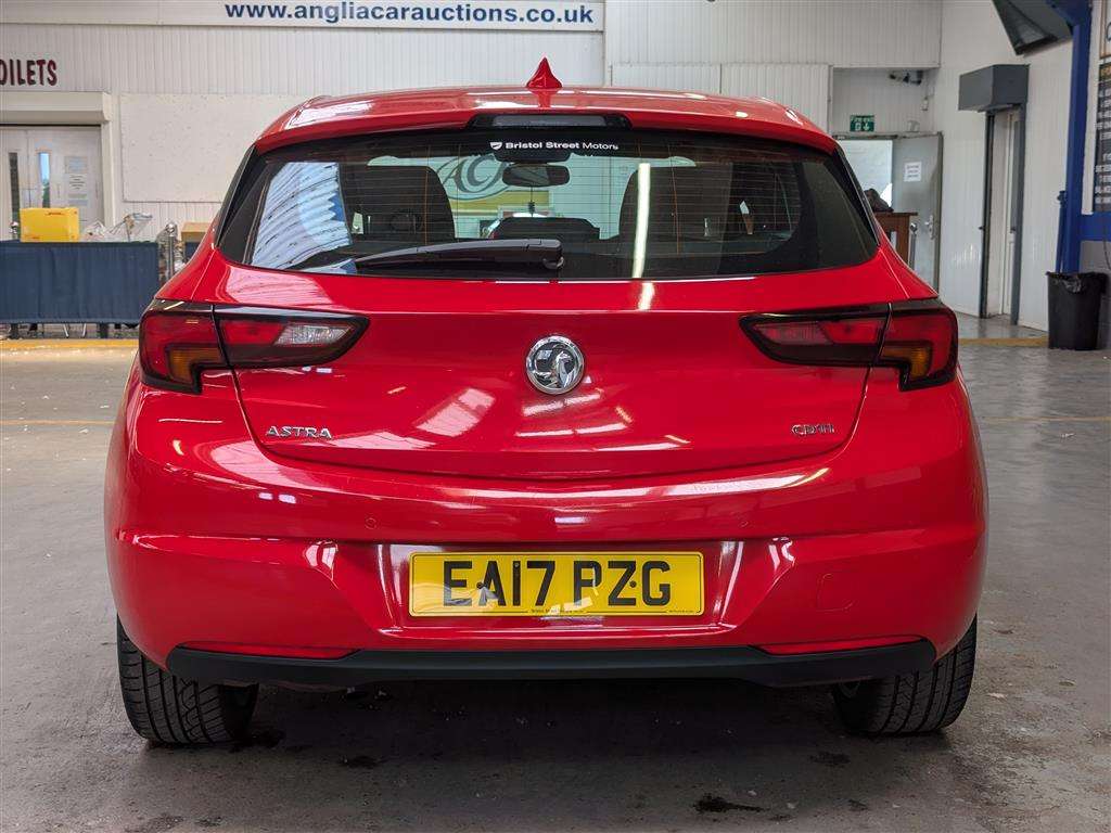 <p>2017 VAUXHALL ASTRA ELITE NAV CDTI AUTO</p>